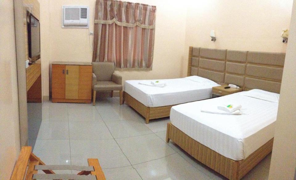Asia Novo Boutique Hotel - Ormoc Exterior foto